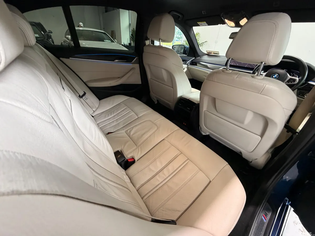 BMW 5-Series Saloon, Petrol Plug-in Hybrid, 2022, Blue