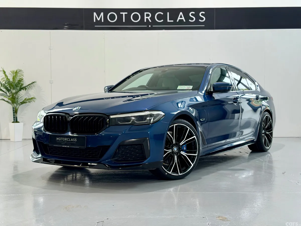 BMW 5-Series Saloon, Petrol Plug-in Hybrid, 2022, Blue