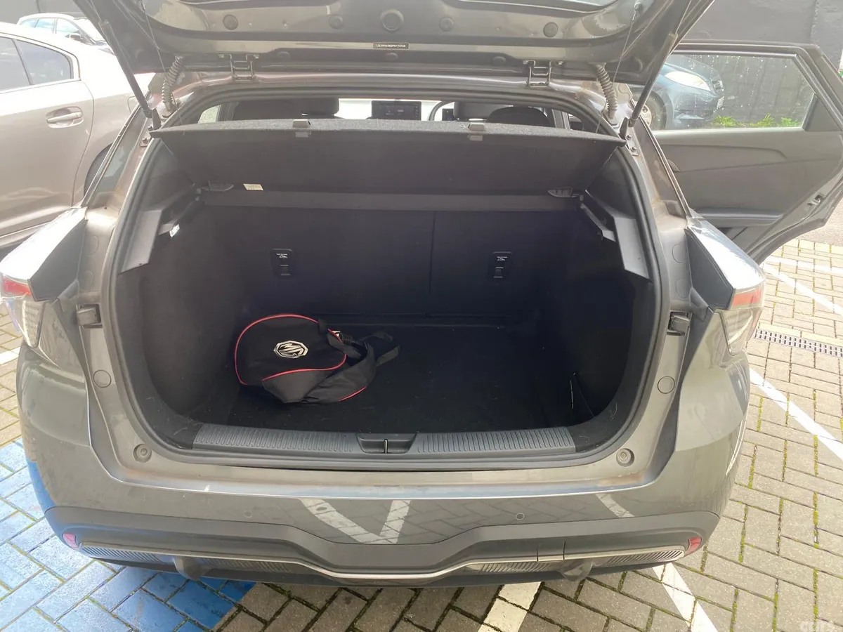MG MG4 Hatchback, Electric, 2024, Grey