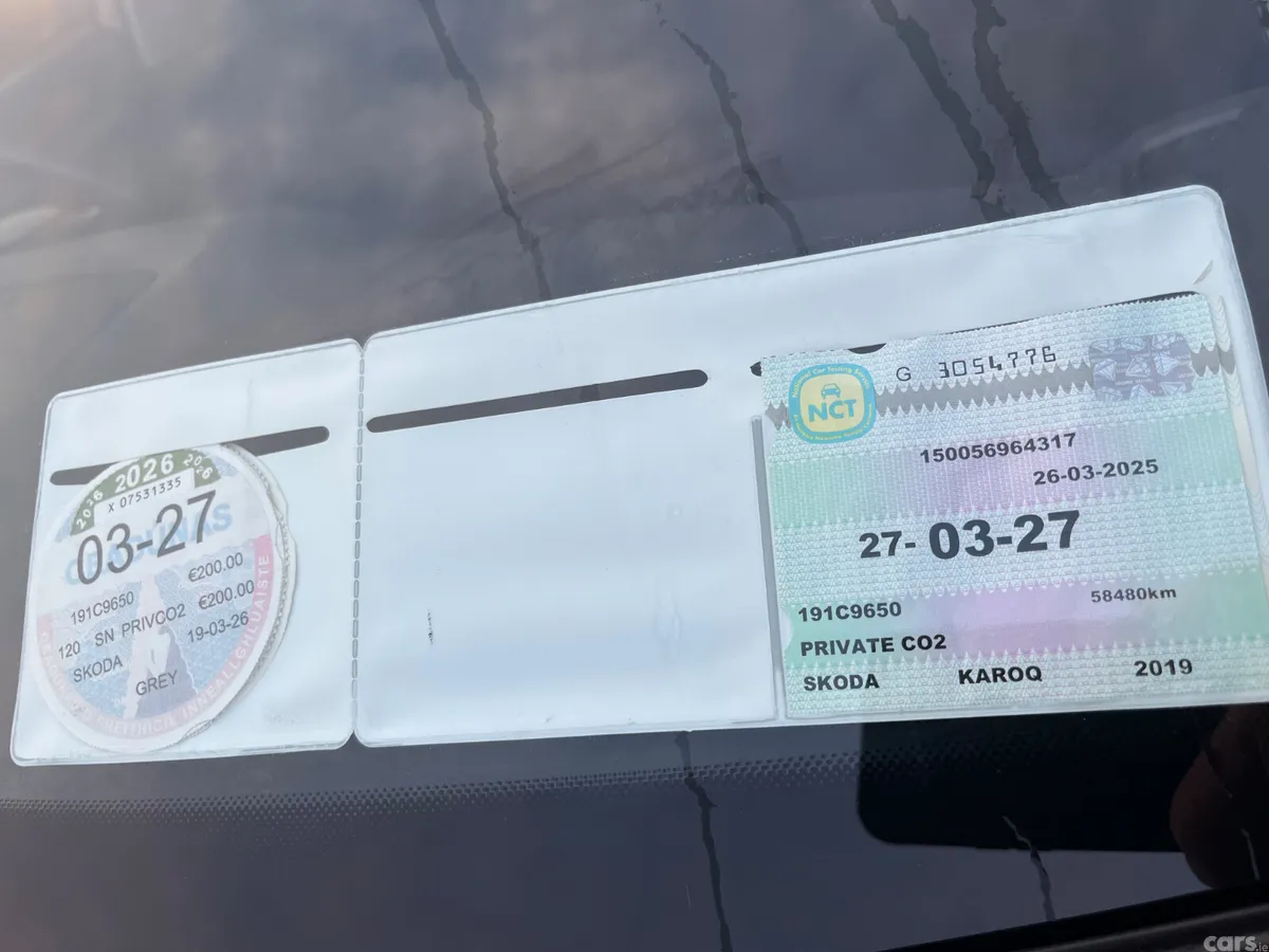 Skoda Karoq Estate, Petrol, 2019, Grey
