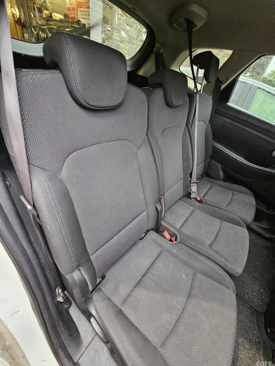 Kia Carens MPV, Diesel, 2015, White