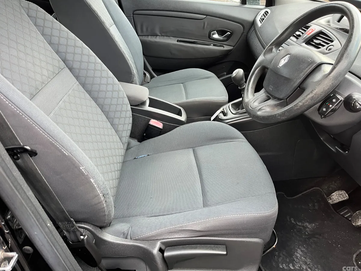 Renault Scenic MPV, Diesel, 2011, Black