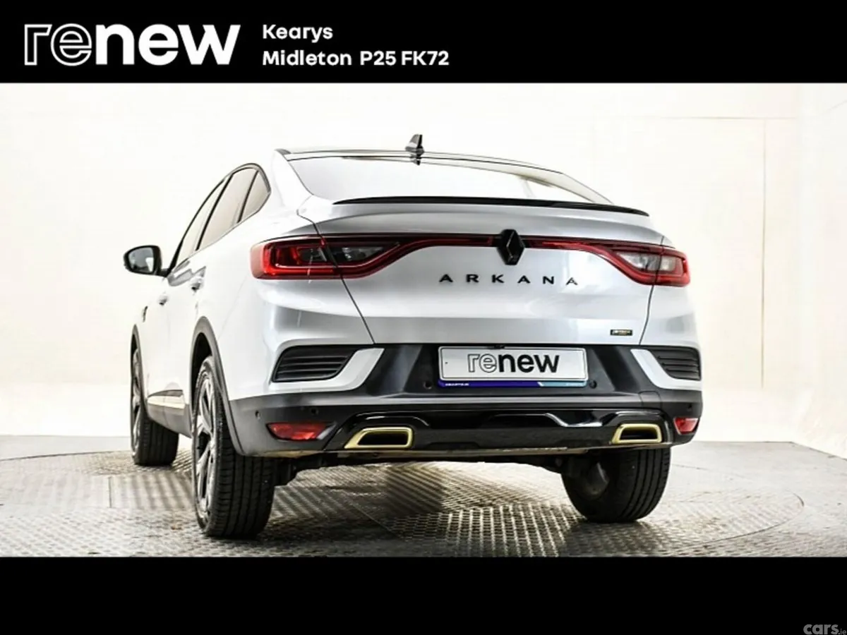 Renault Arkana SUV, Petrol Hybrid, 2023, White