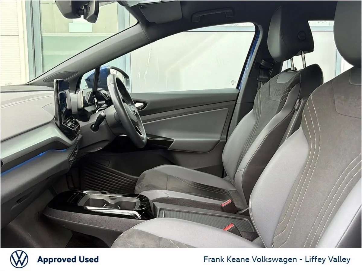 Volkswagen ID.4 SUV, Electric, 2023, Blue