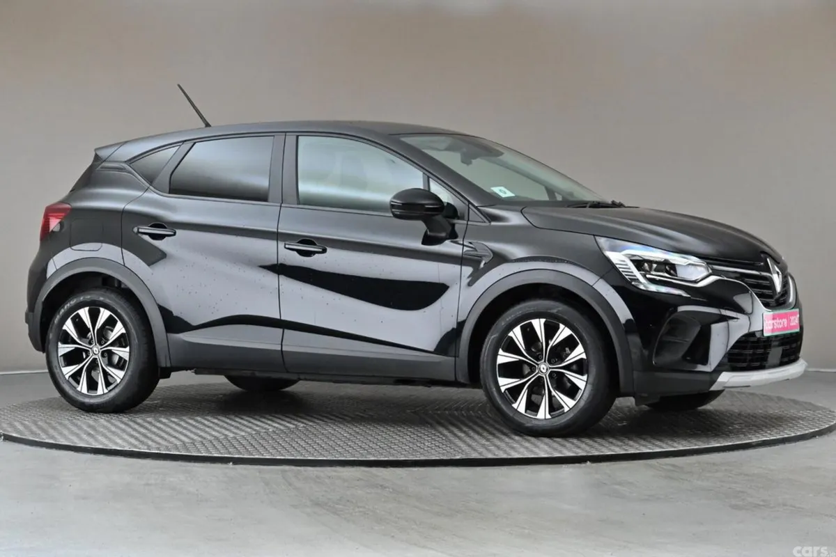 Renault Captur SUV, Petrol, 2024, Black