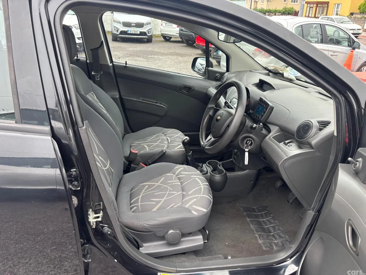 Chevrolet Spark Hatchback, Petrol, 2014, Black