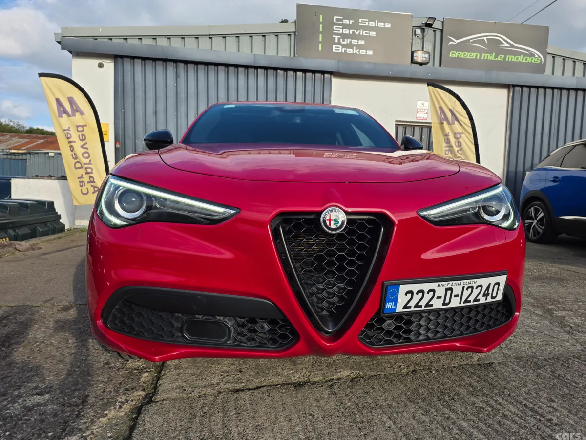 Alfa Romeo Stelvio Estate, Diesel, 2022, Red