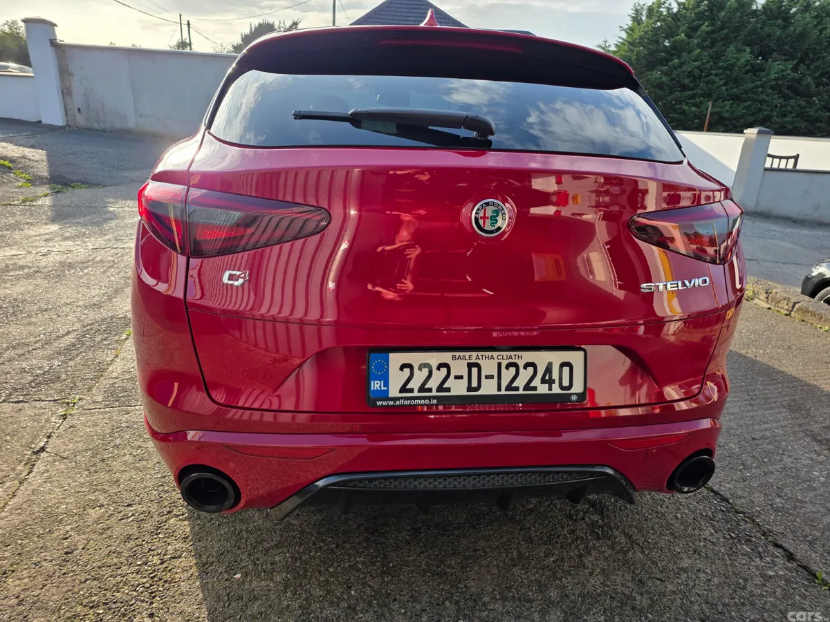 Alfa Romeo Stelvio Estate, Diesel, 2022, Red