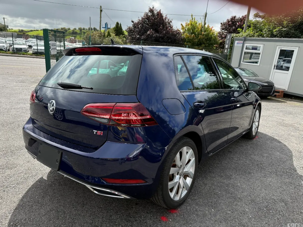 Volkswagen Golf Hatchback, Petrol, 2017, Blue