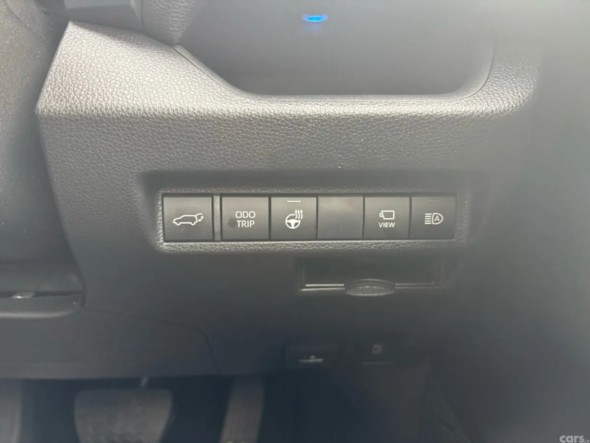 Toyota RAV4 SUV, Petrol Hybrid, 2024, Green