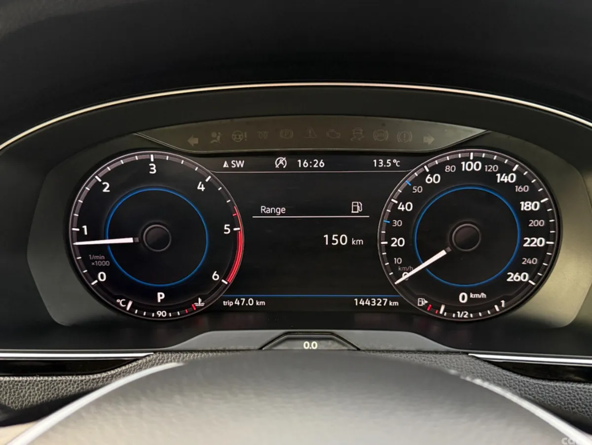 Volkswagen Passat Estate, Diesel, 2018, White