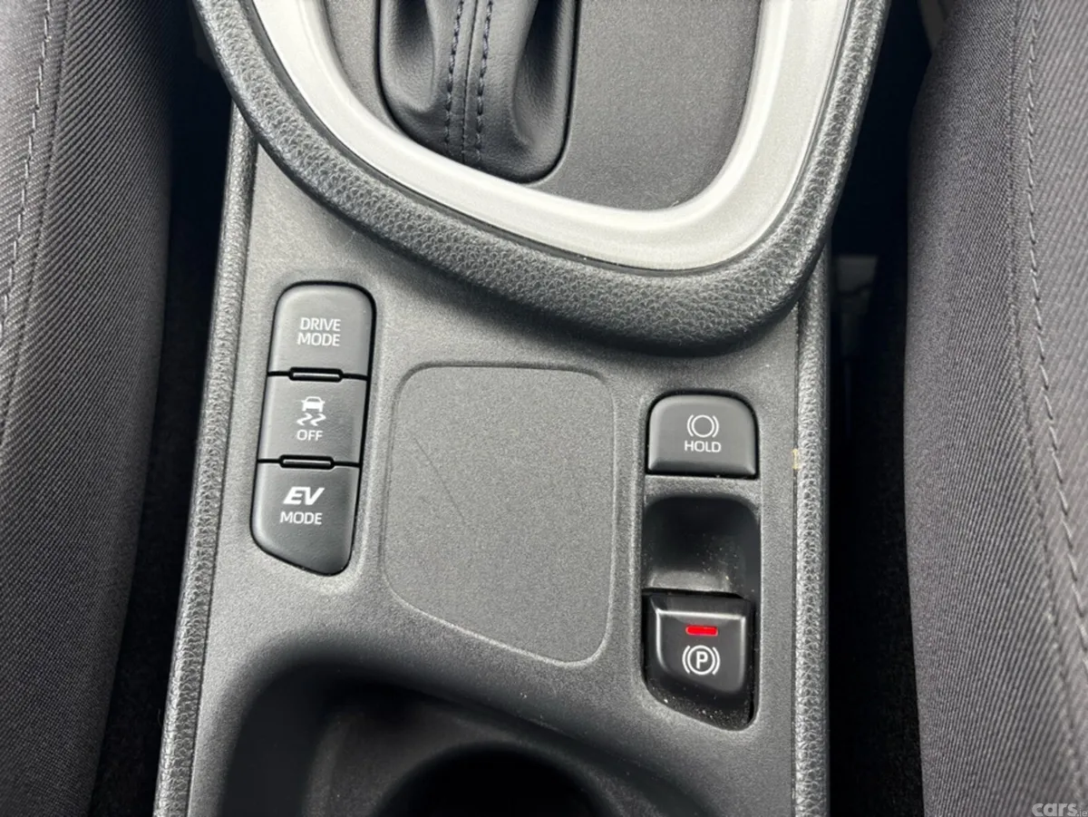 Toyota Yaris Hatchback, Petrol Hybrid, 2026, Grey