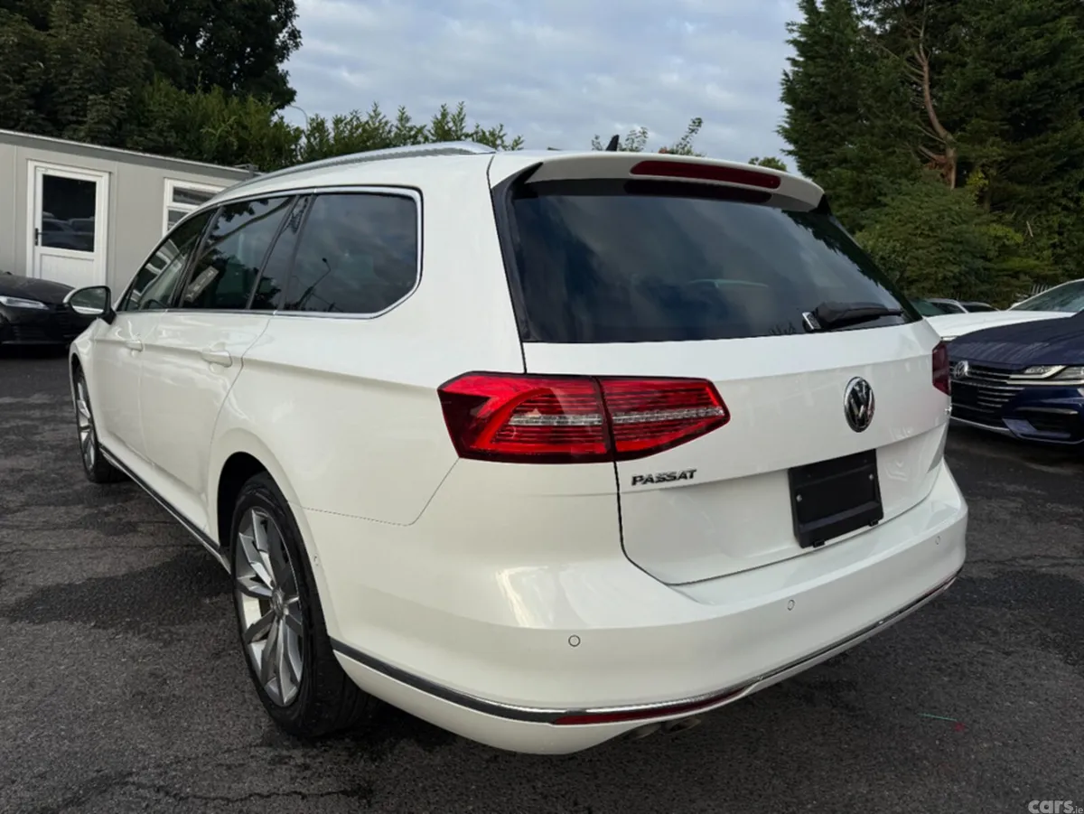 Volkswagen Passat Estate, Diesel, 2018, White
