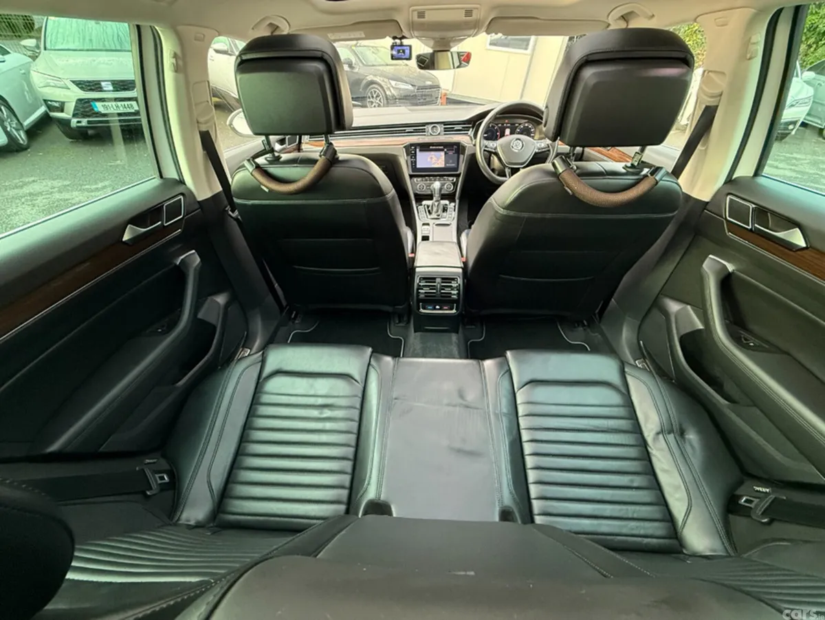 Volkswagen Passat Estate, Diesel, 2018, White