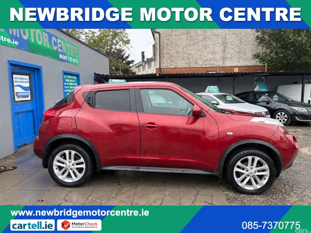 Nissan Juke MPV, Petrol, 2014, Red