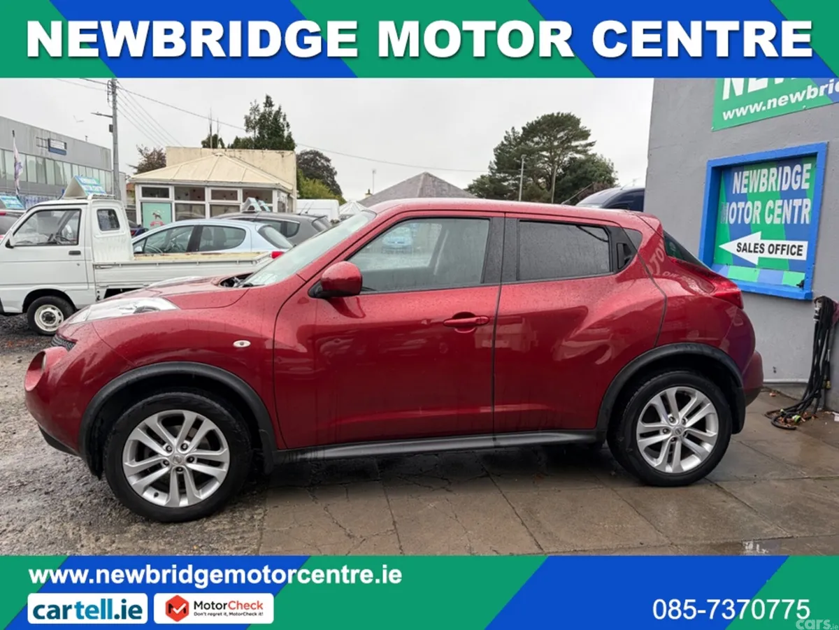Nissan Juke MPV, Petrol, 2014, Red