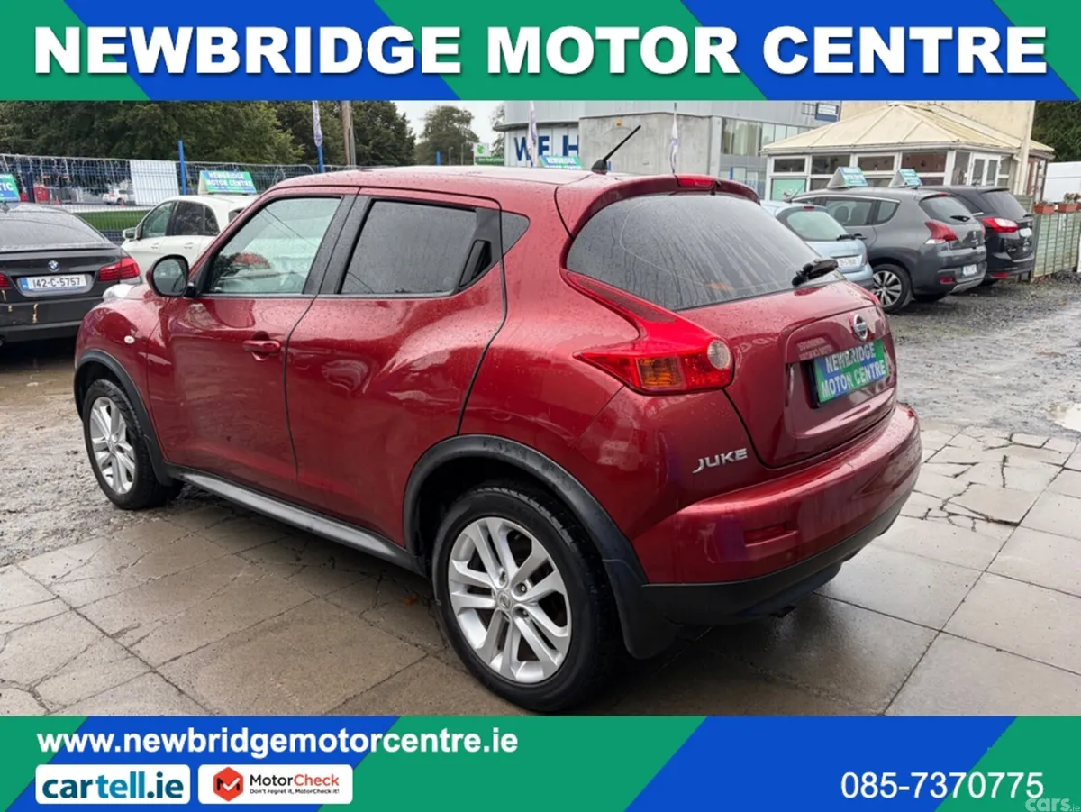 Nissan Juke MPV, Petrol, 2014, Red