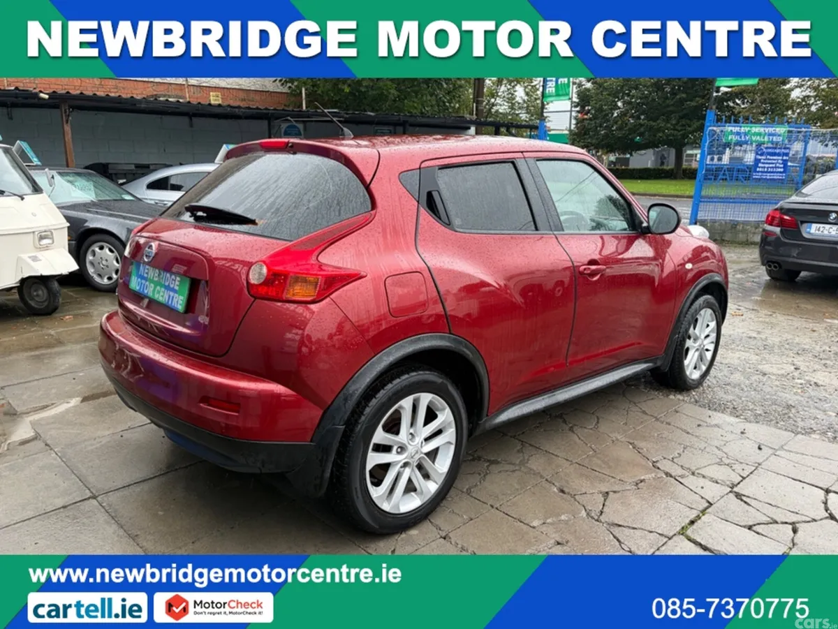 Nissan Juke MPV, Petrol, 2014, Red