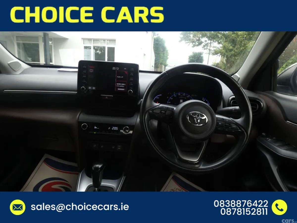 Toyota Yaris Cross Hatchback, Petrol Hybrid, 2021, Black