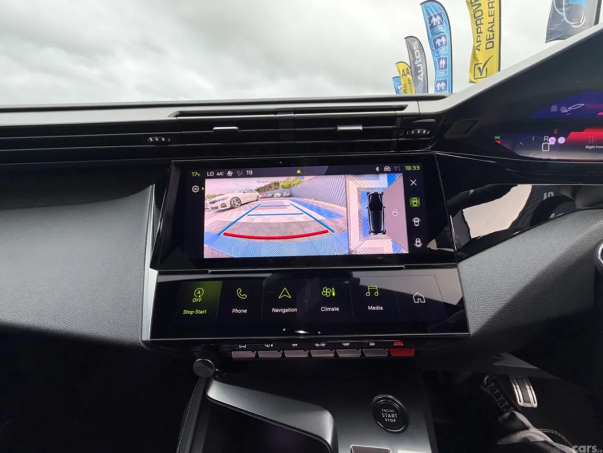 Peugeot 308 Hatchback, Diesel, 2023, Blue