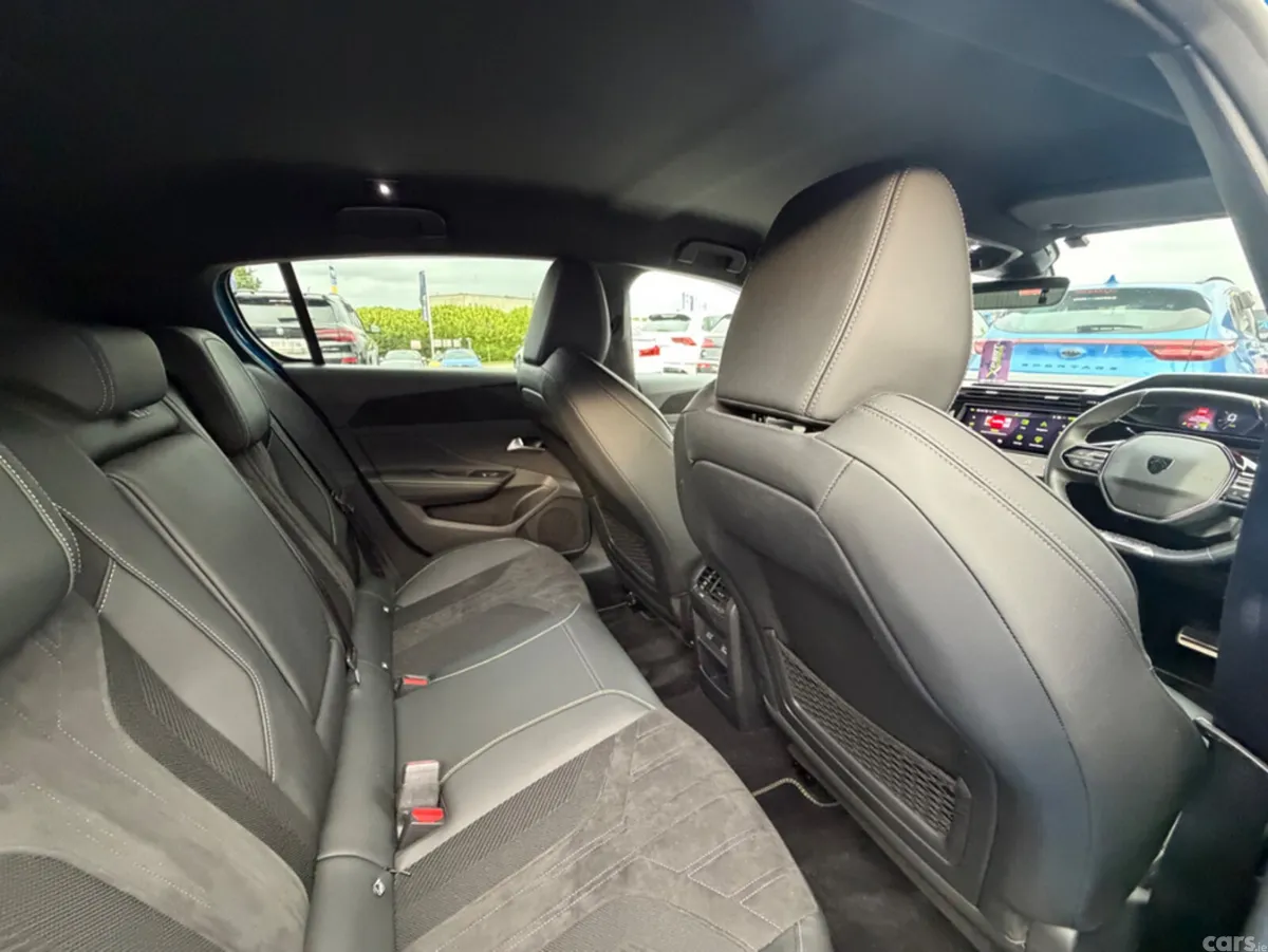 Peugeot 308 Hatchback, Diesel, 2023, Blue
