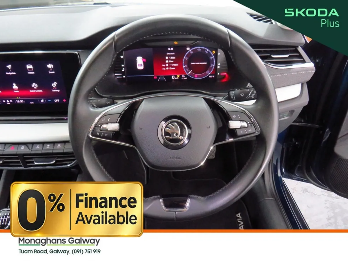 Skoda Octavia Hatchback, Diesel, 2023, Blue