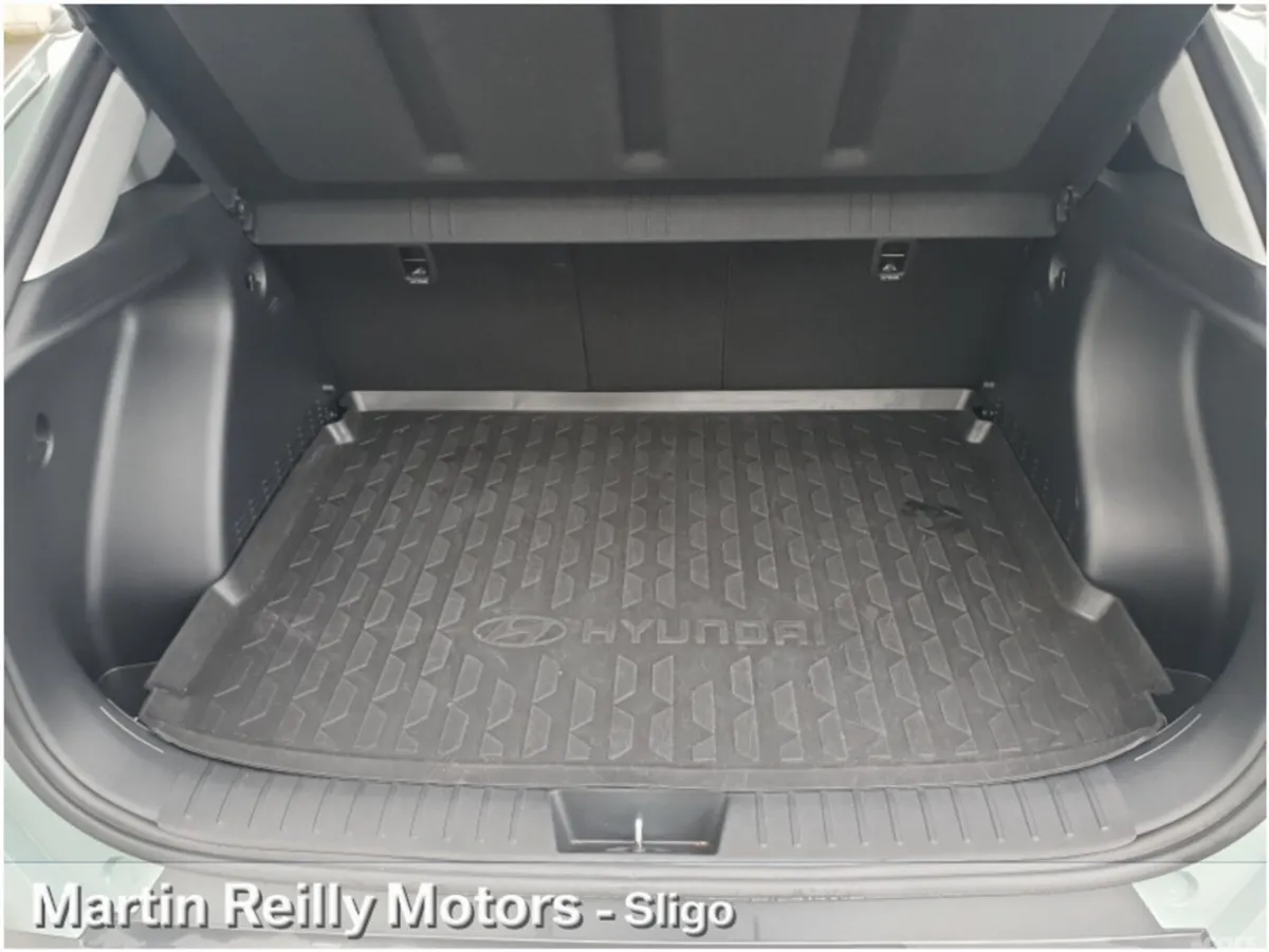 Hyundai KONA MPV, Petrol, 2026, Green