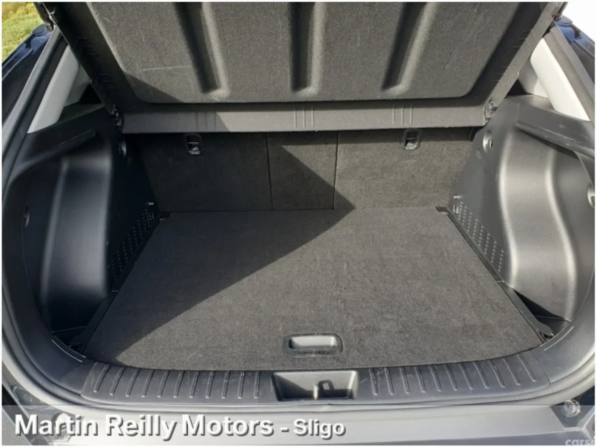 Hyundai KONA MPV, Petrol, 2026, Black