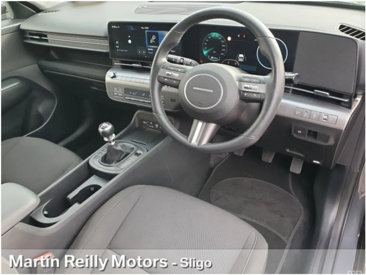 Hyundai KONA MPV, Petrol, 2026, Grey