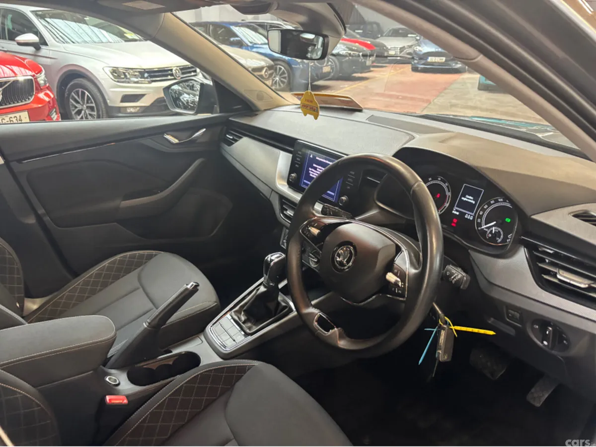 Skoda Kamiq Hatchback, Petrol, 2024, Grey