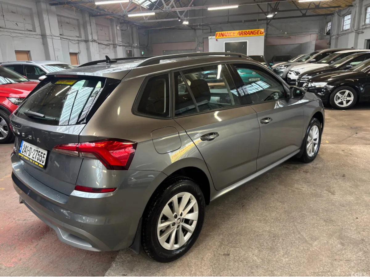 Skoda Kamiq Hatchback, Petrol, 2024, Grey