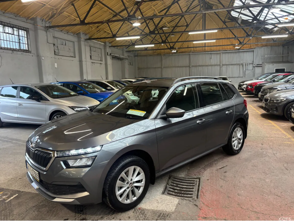 Skoda Kamiq Hatchback, Petrol, 2024, Grey