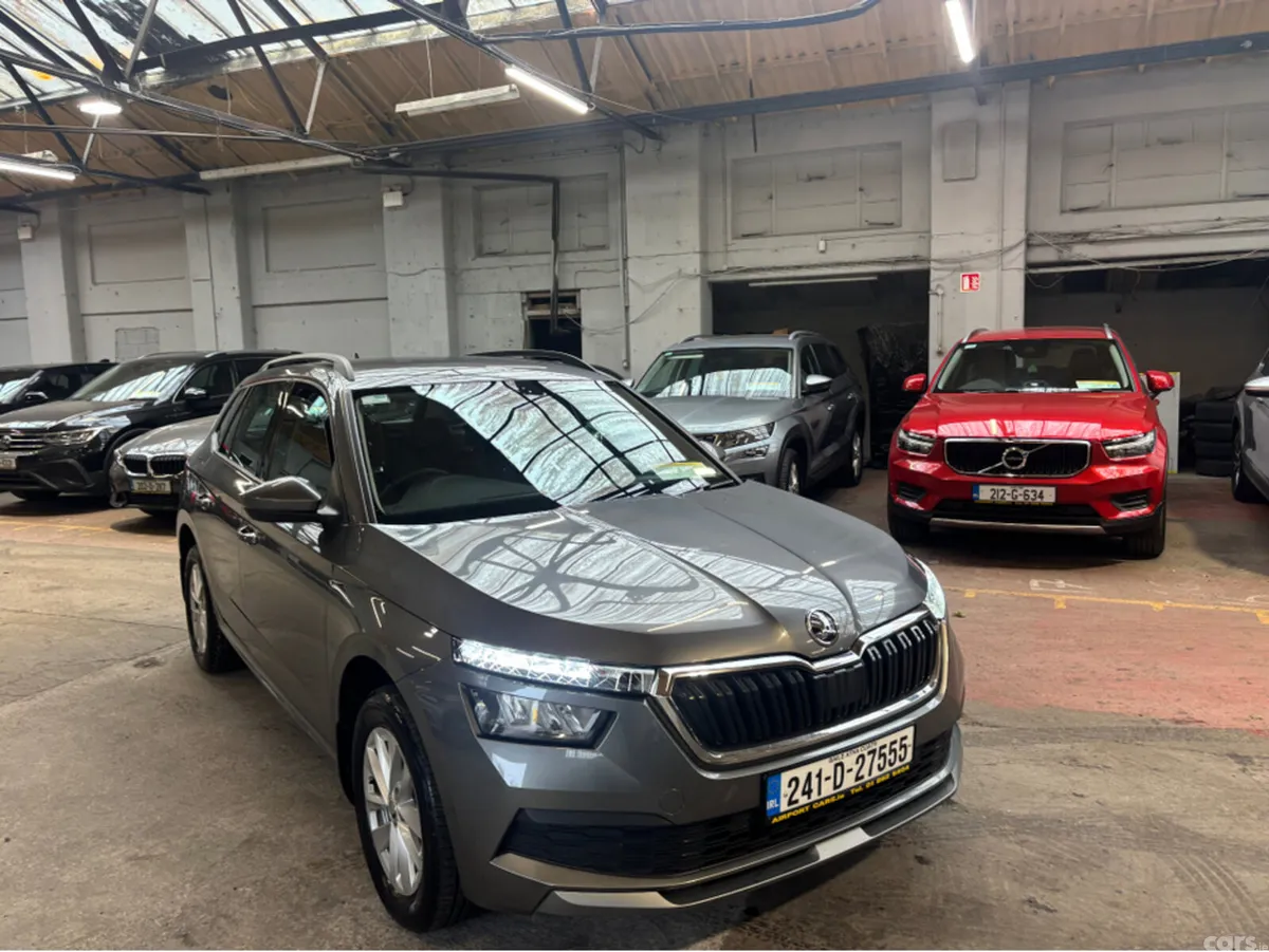 Skoda Kamiq Hatchback, Petrol, 2024, Grey