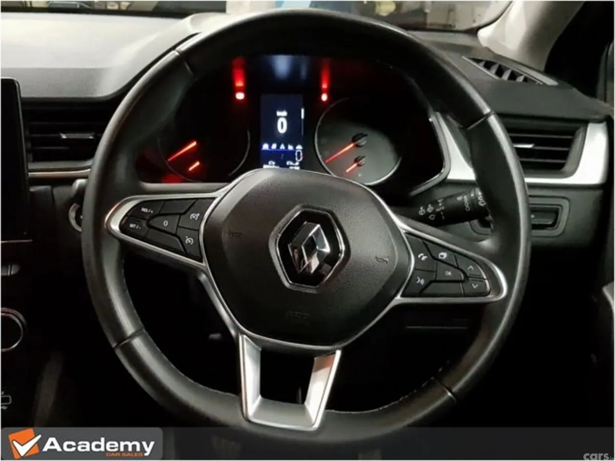 Renault Captur Hatchback, Petrol, 2023, Blue