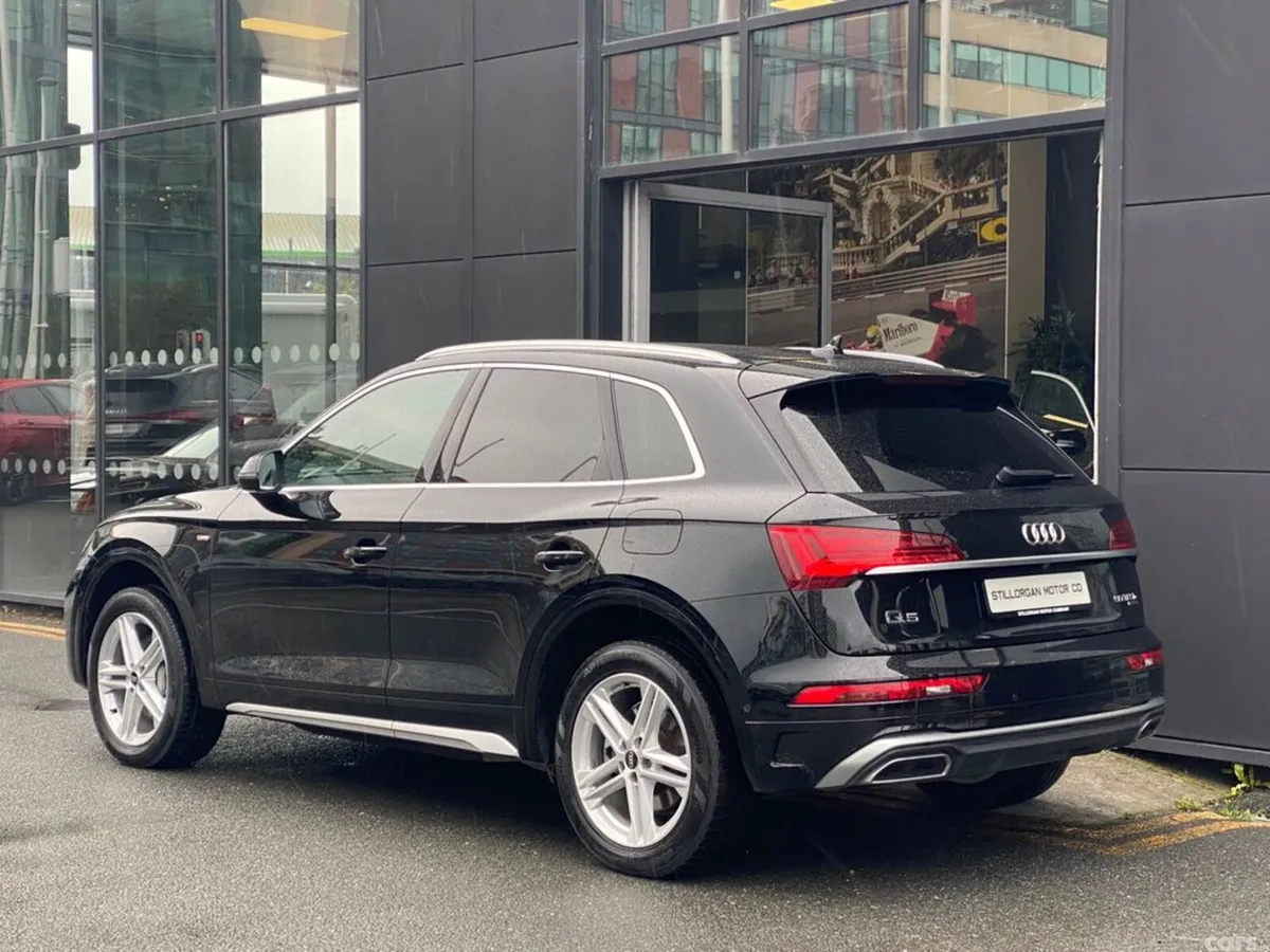 Audi Q5 Estate, Petrol Plug-in Hybrid, 2023, Black