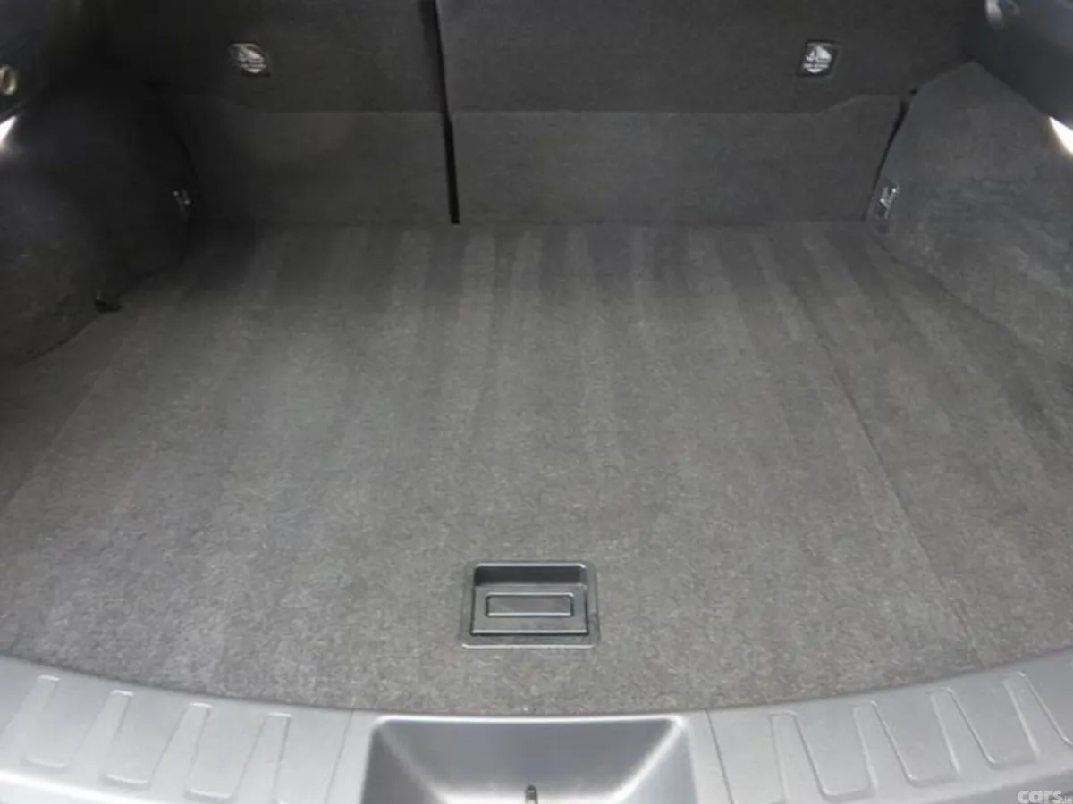 Lexus UX Estate, Petrol Hybrid, 2023, White