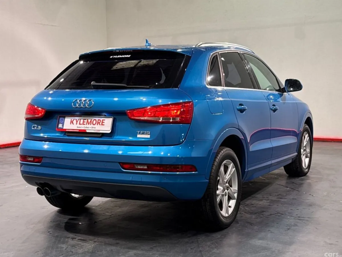 Audi Q3 SUV, Petrol, 2016, Blue