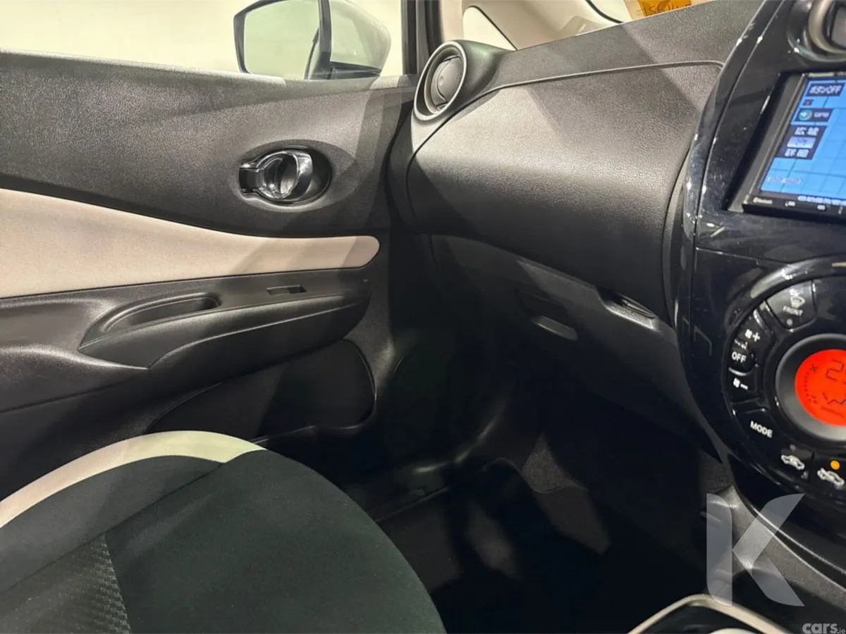 Nissan Note Hatchback, Petrol Hybrid, 2019, Silver