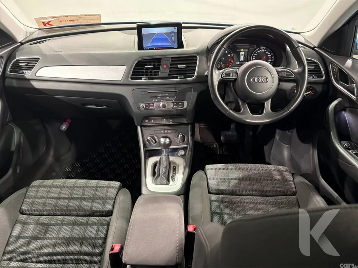 Audi Q3 SUV, Petrol, 2016, Blue