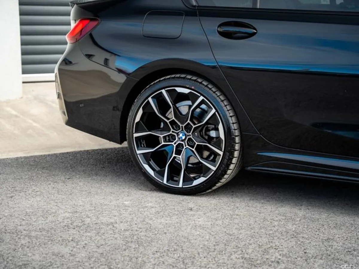 BMW 3-Series Saloon, Petrol Plug-in Hybrid, 2024, Black