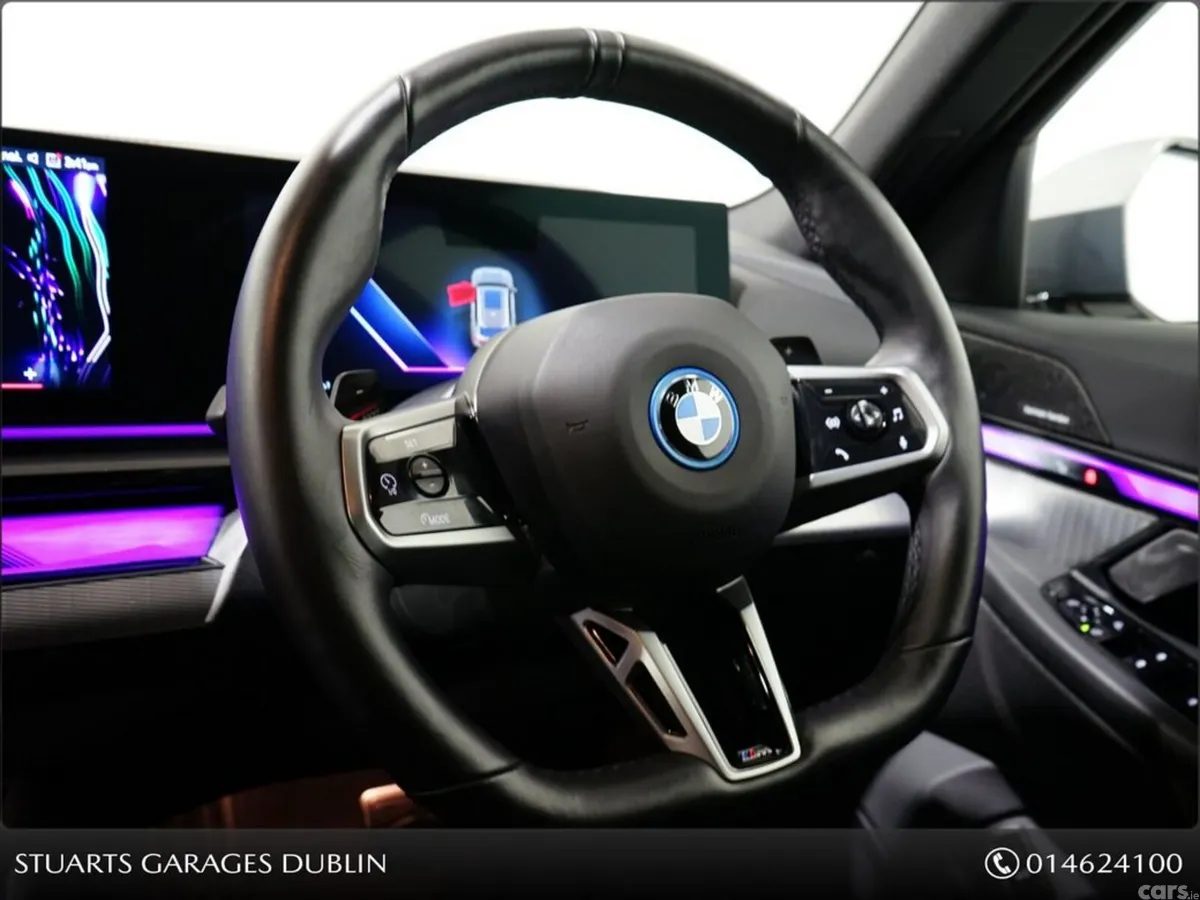 BMW 5-Series Estate, Petrol Plug-in Hybrid, 2025, Grey