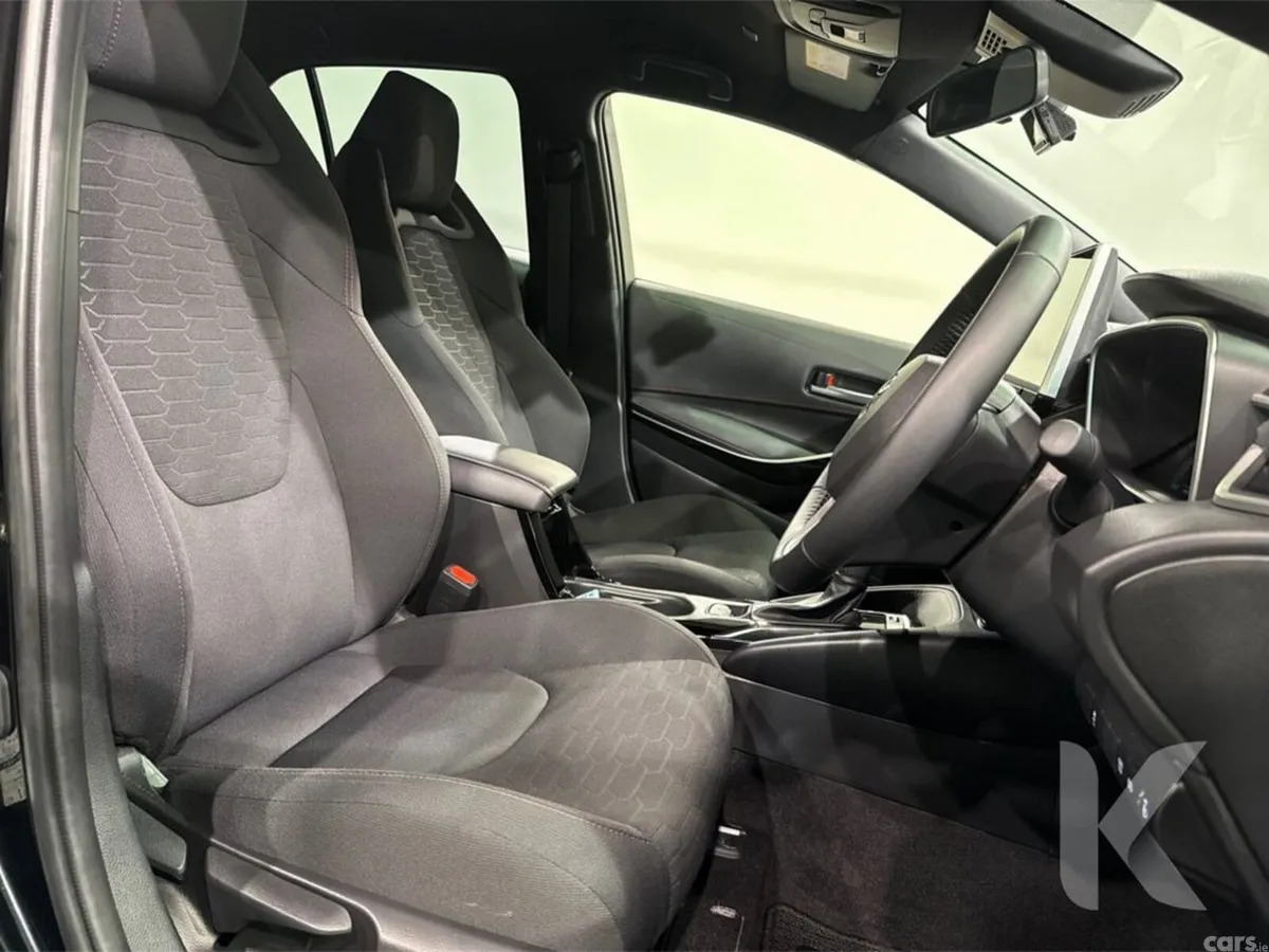 Toyota Corolla Hatchback, Petrol Hybrid, 2025, Black