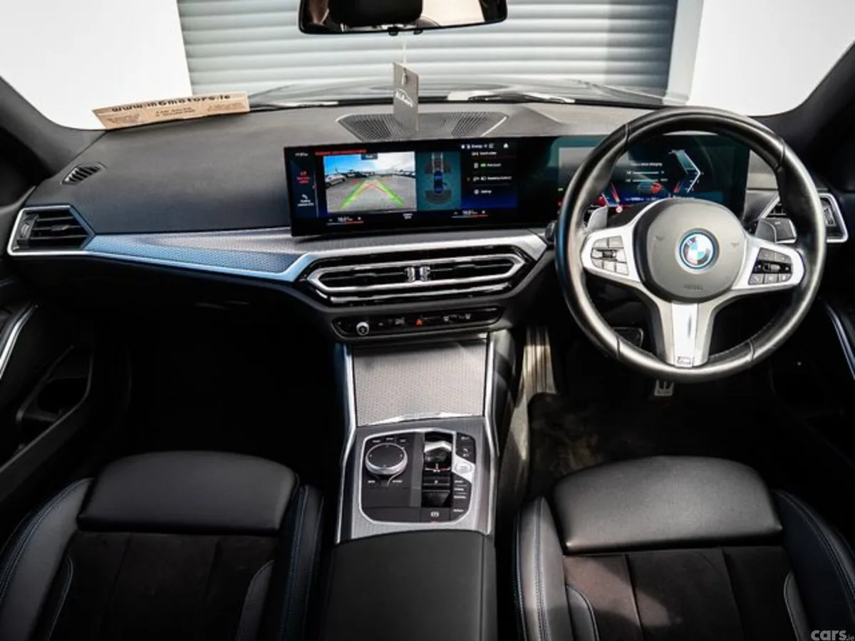 BMW 3-Series Saloon, Petrol Plug-in Hybrid, 2024, Black