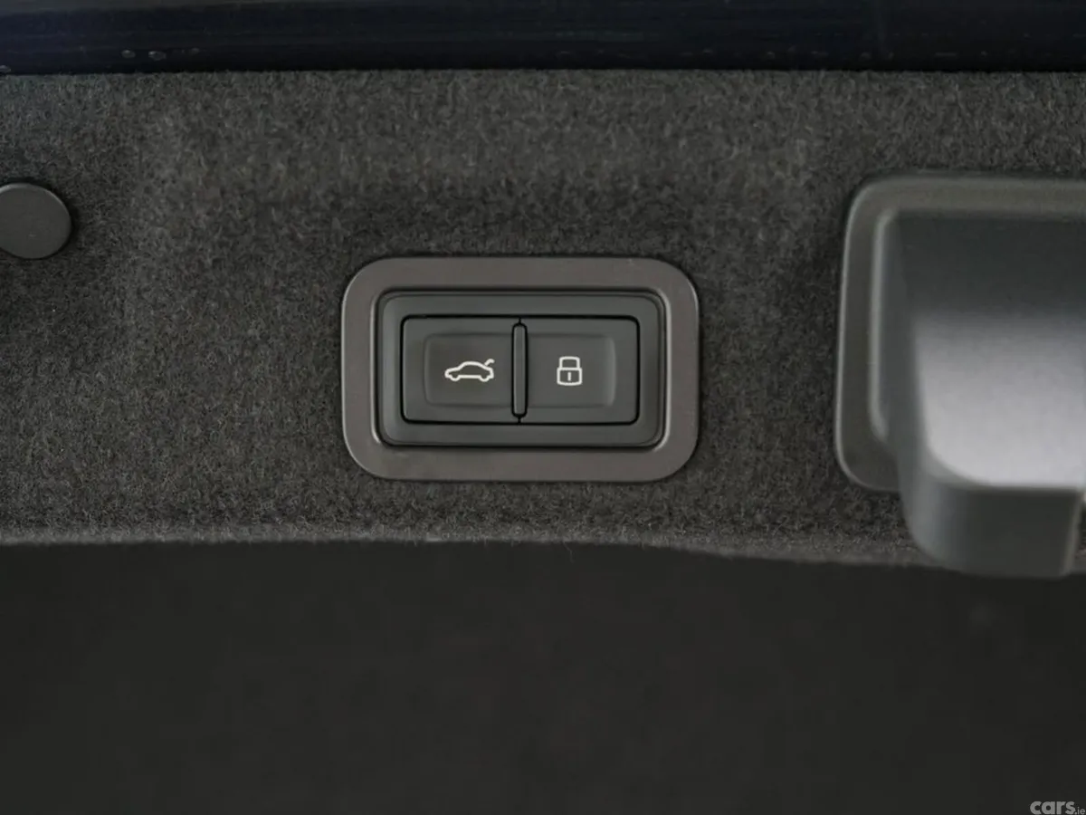 Audi A6 Saloon, Petrol Plug-in Hybrid, 2025, Blue