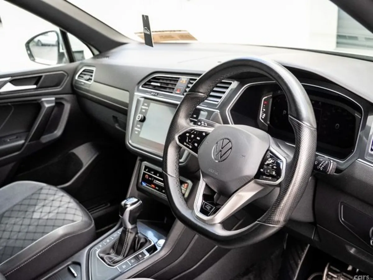 Volkswagen Tiguan Allspace Estate, Diesel, 2023, White