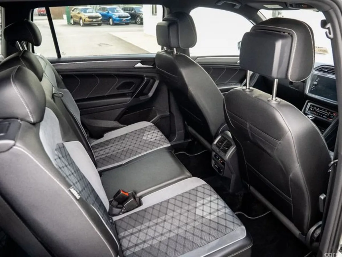 Volkswagen Tiguan Allspace Estate, Diesel, 2023, White
