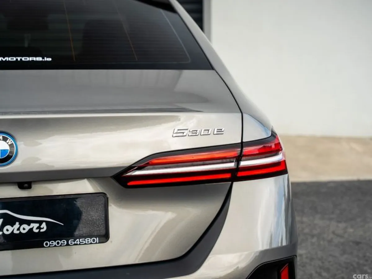 BMW 5-Series Saloon, Petrol Plug-in Hybrid, 2024, Grey