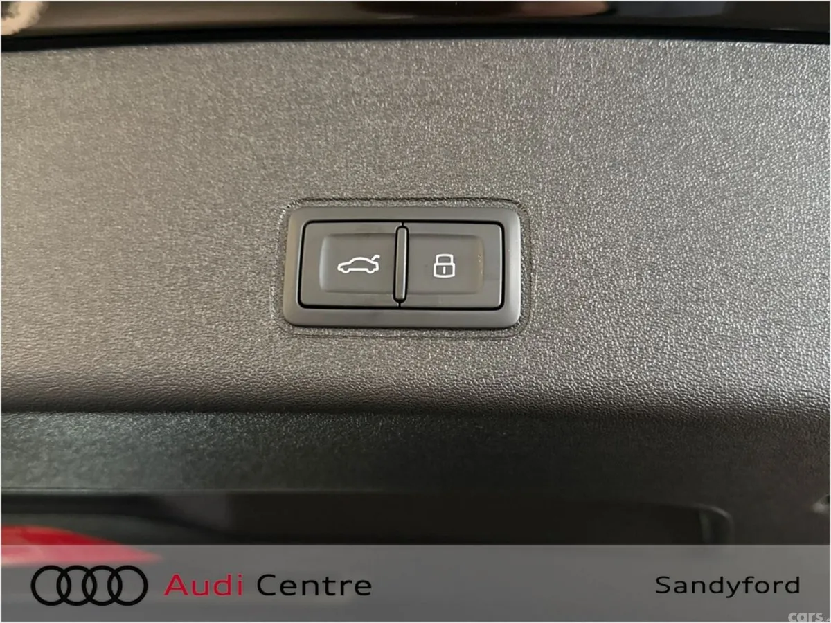 Audi Q3 SUV, Petrol Plug-in Hybrid, 2026, Black