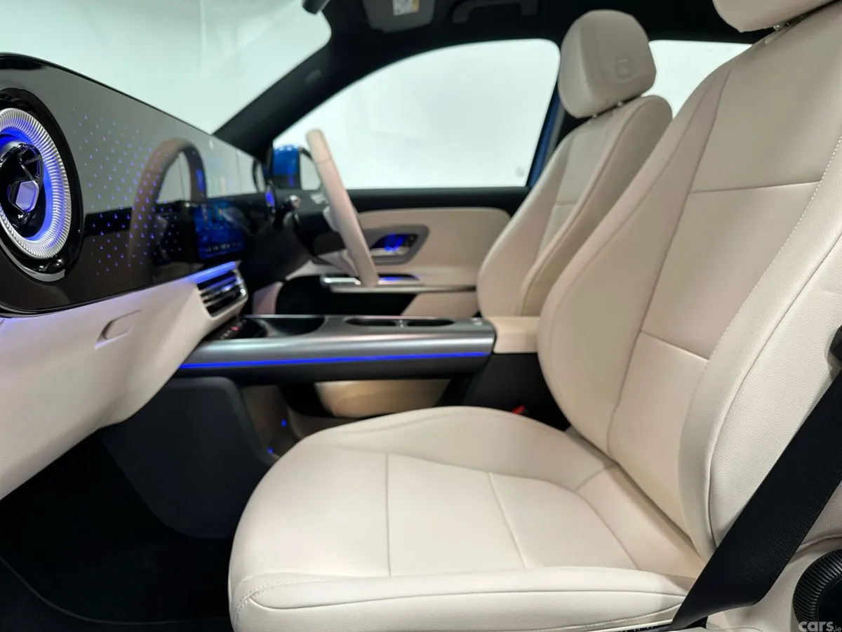 Mercedes-Benz GLB SUV, Electric, 2026, Blue