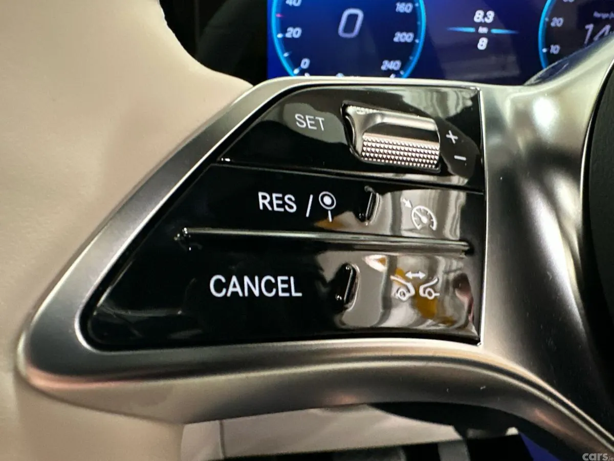 Mercedes-Benz GLB SUV, Electric, 2026, Blue
